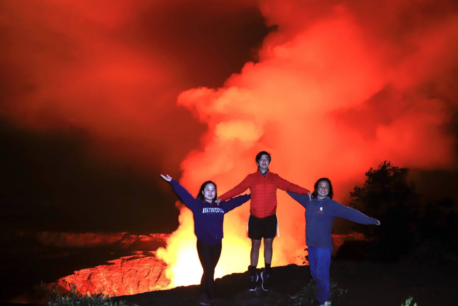 Deep Hawaii: Kilauea Volcano Tour | ディープ ハワイ ツアーズ